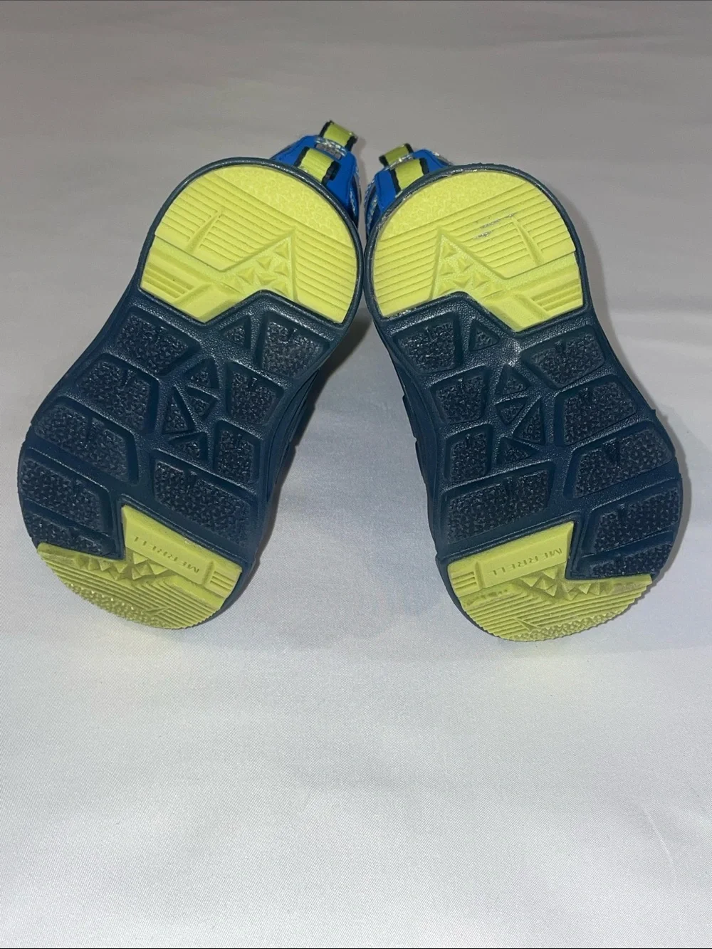 Merrell size 5c